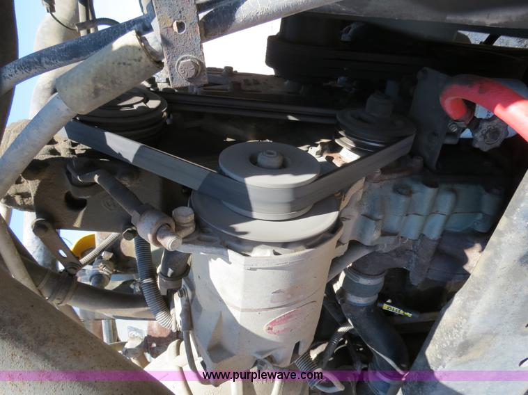 image for item B4682 1996 Freightliner FLD120 semi truck