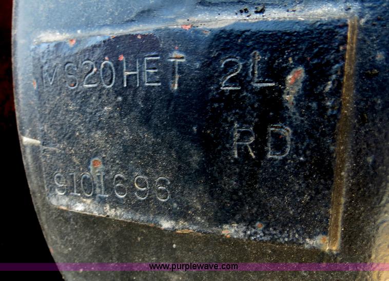 image for item B4683 1998 Freightliner FLD120 winch semi truck