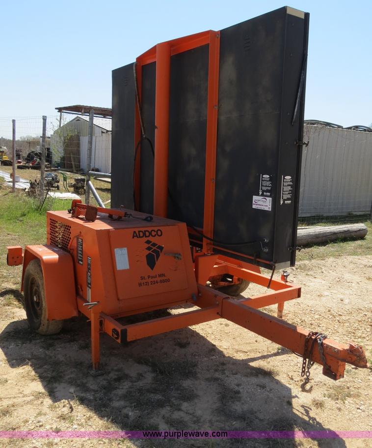 image for item B4684 1992 Addco DH1000 DOT-SIGN message board