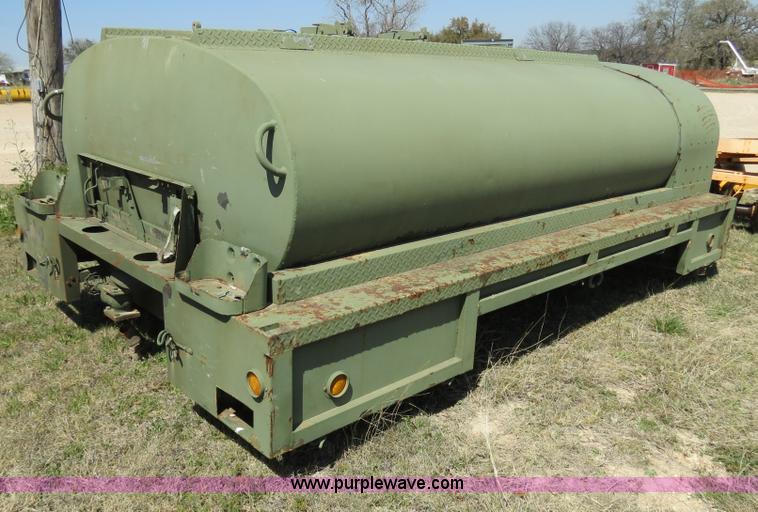 image for item B4686 1,000 gallon aluminum tank