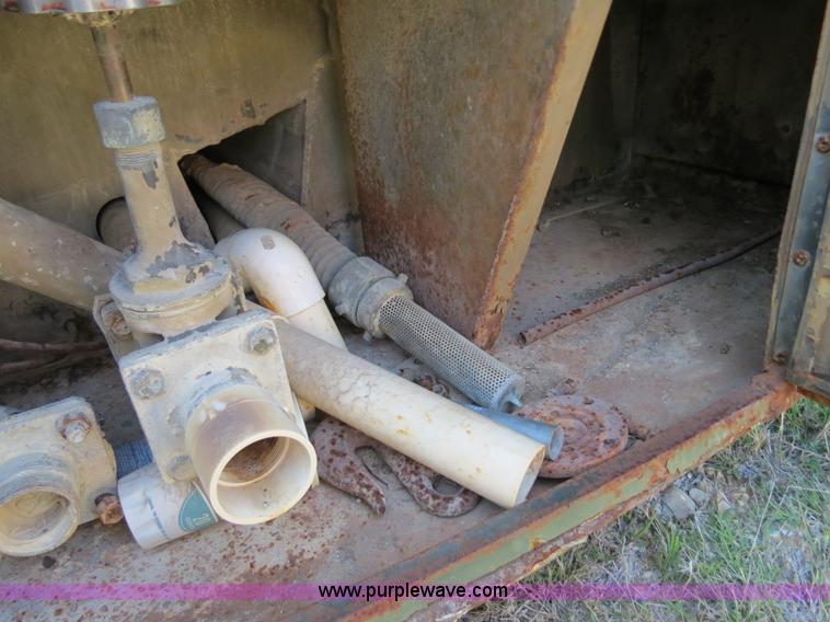 image for item B4686 1,000 gallon aluminum tank