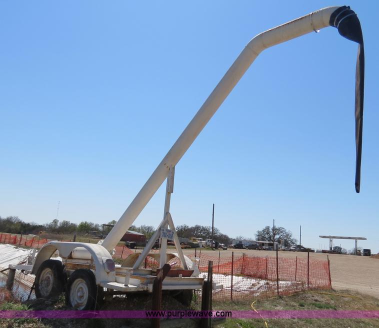 image for item B4689 Portable gooseneck water stand pipe