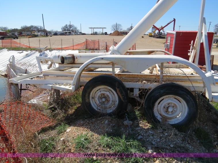 image for item B4689 Portable gooseneck water stand pipe
