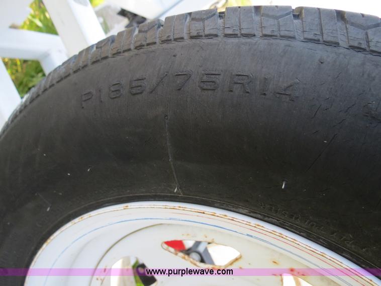 image for item B4690 MPH radar speed sign trailer