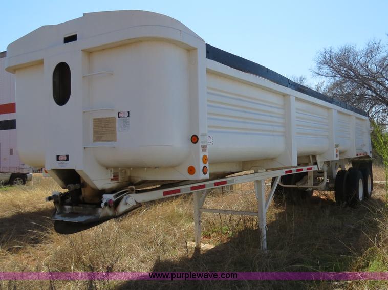 image for item B4693 1994 Clement LW3228 32ft dual tandem axle end dump trailer