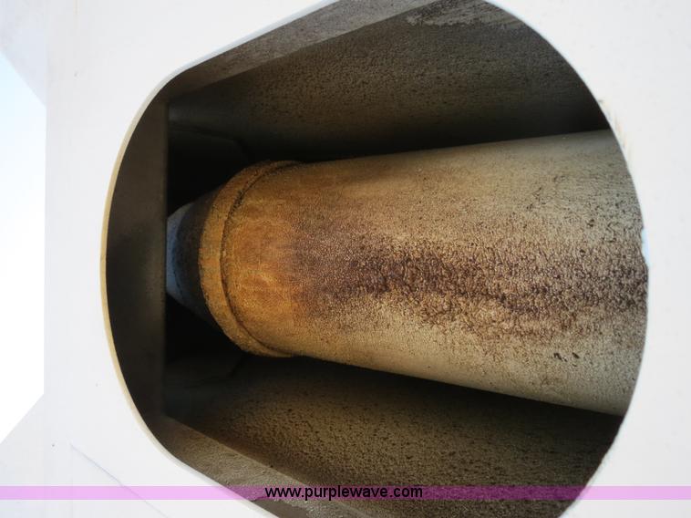 image for item B4693 1994 Clement LW3228 32ft dual tandem axle end dump trailer