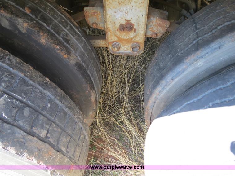 image for item B4695 1979 Trailmobile 45' dual tandem axle van trailer