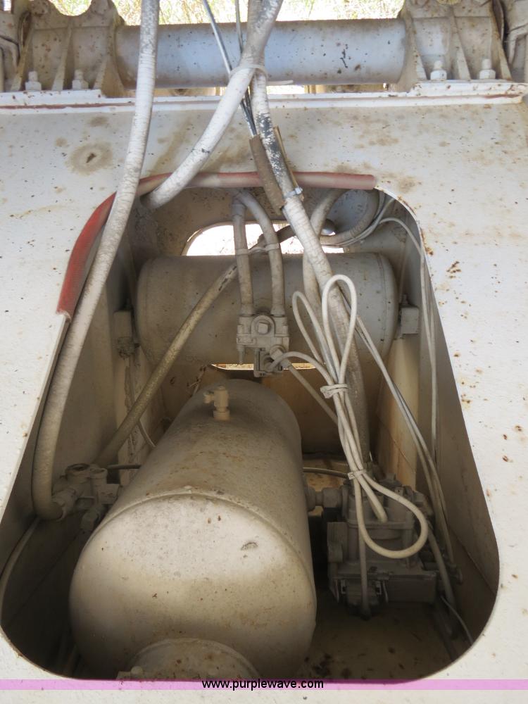 image for item B4696 1999 Lufkin 38' dual tandem axle steel end dump trailer