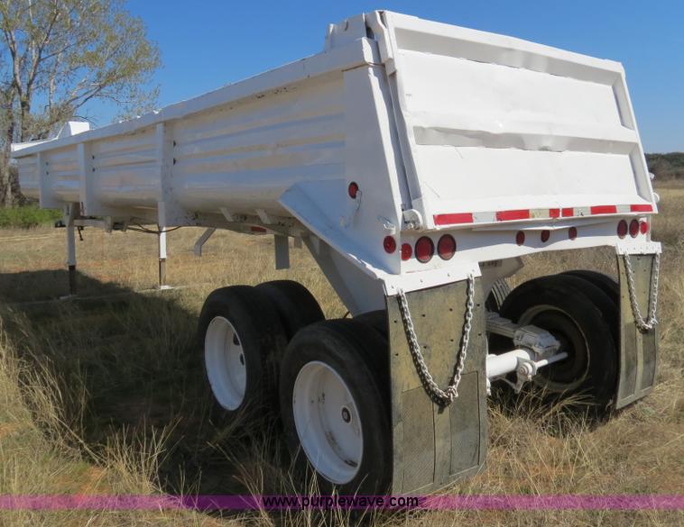 image for item B4697 1990 Lufkin 38' steel dual tandem axle end dump trailer
