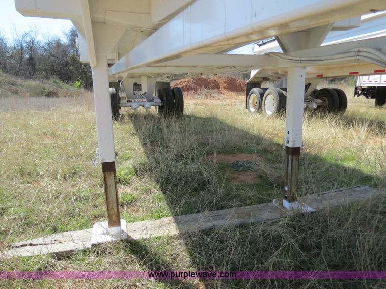 image for item B4697 1990 Lufkin 38' steel dual tandem axle end dump trailer