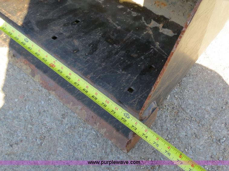 image for item B4699 Massey-Ferguson 1552 MFWD tractor