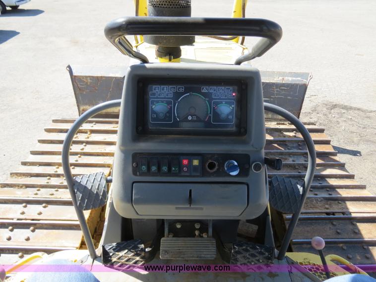 image for item B4700 2001 New Holland DC150 Series LGP dozer