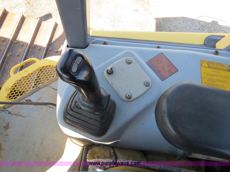 image for item B4700 2001 New Holland DC150 Series LGP dozer