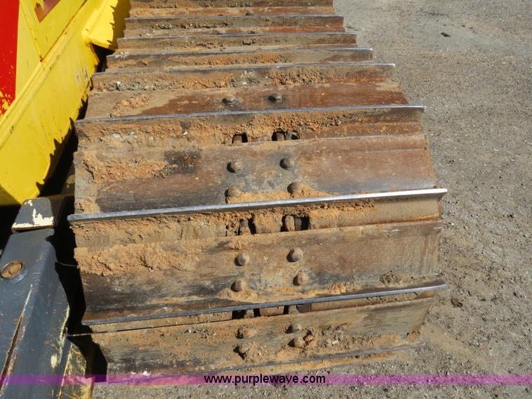 image for item B4700 2001 New Holland DC150 Series LGP dozer