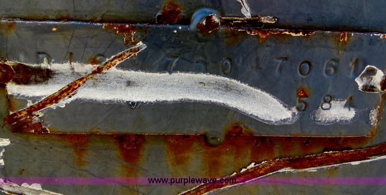 image for item B4700 2001 New Holland DC150 Series LGP dozer