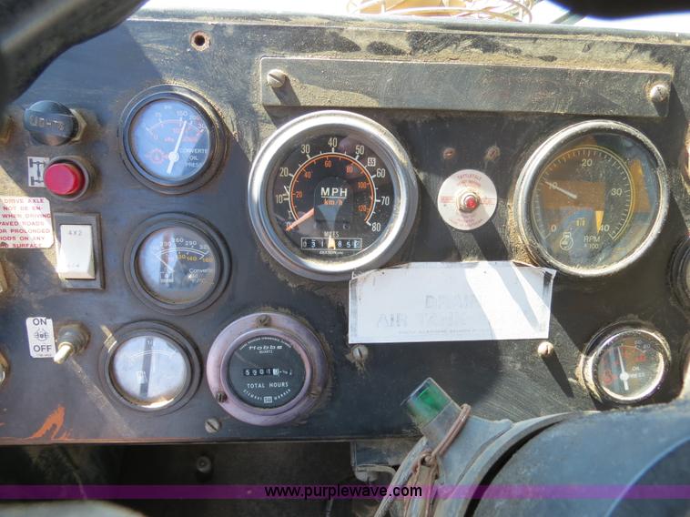 image for item B4701 Gradall G3WD rubber tire excavator