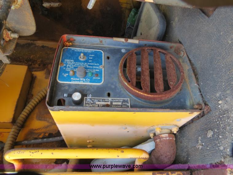 image for item B4701 Gradall G3WD rubber tire excavator