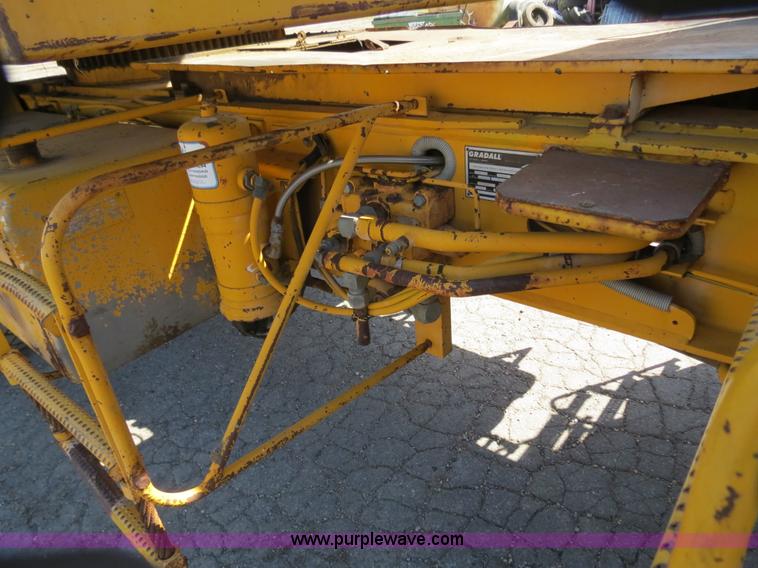 image for item B4701 Gradall G3WD rubber tire excavator