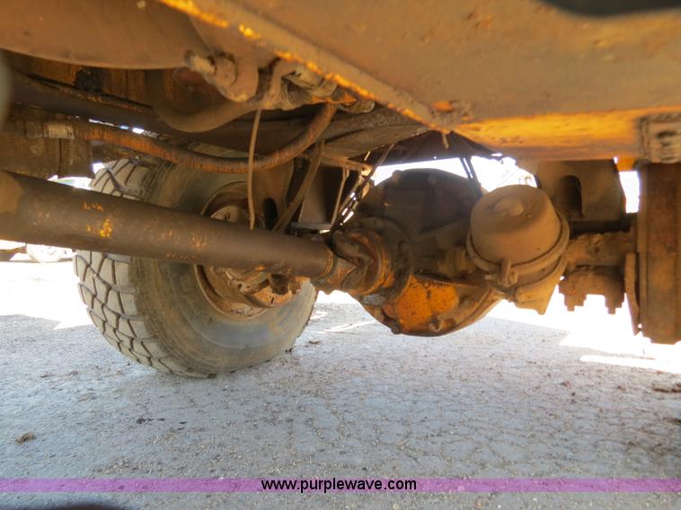 image for item B4701 Gradall G3WD rubber tire excavator