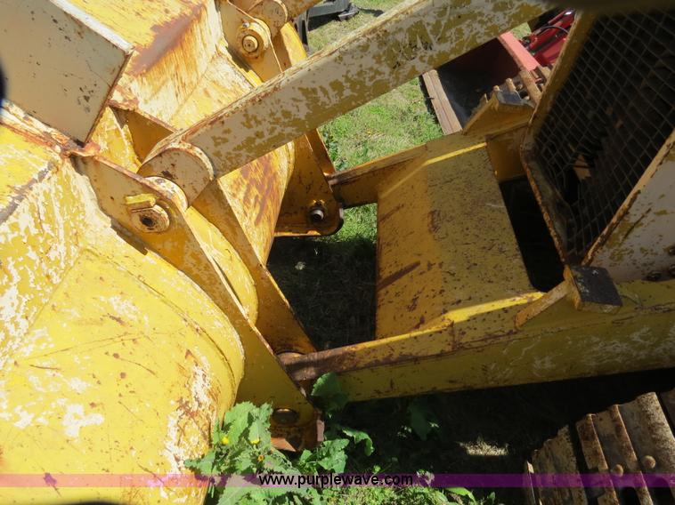 image for item B4702 Massey-Ferguson 300 track loader