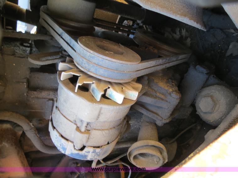 image for item B4702 Massey-Ferguson 300 track loader