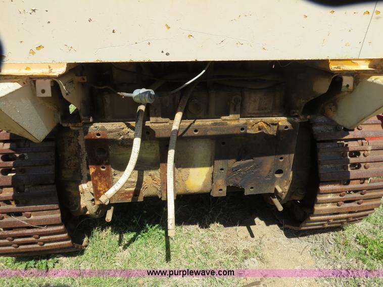 image for item B4702 Massey-Ferguson 300 track loader