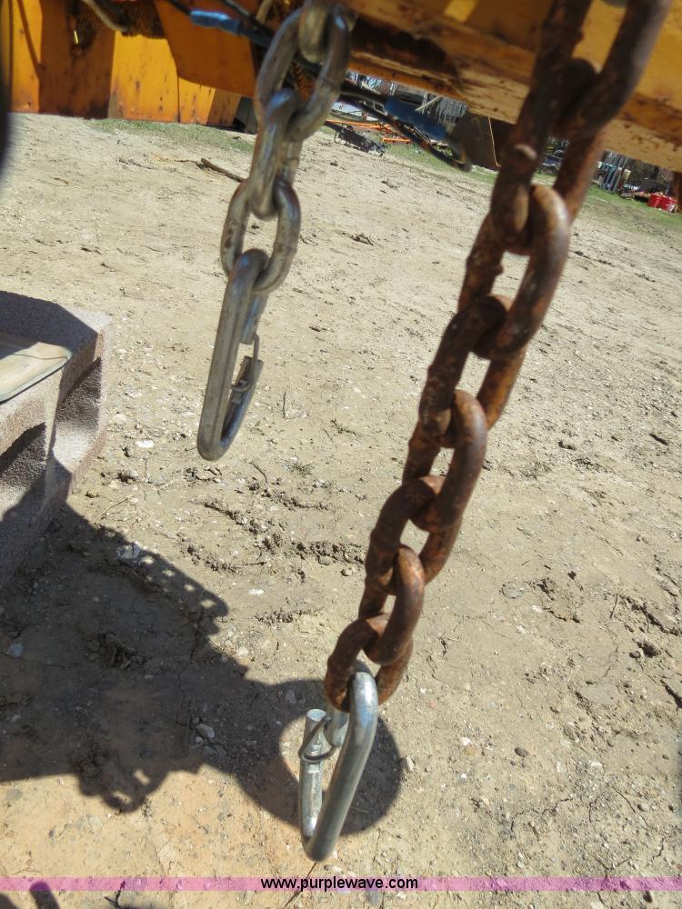 image for item B4703 1984 Belshe T-2 24' triple axle trailer