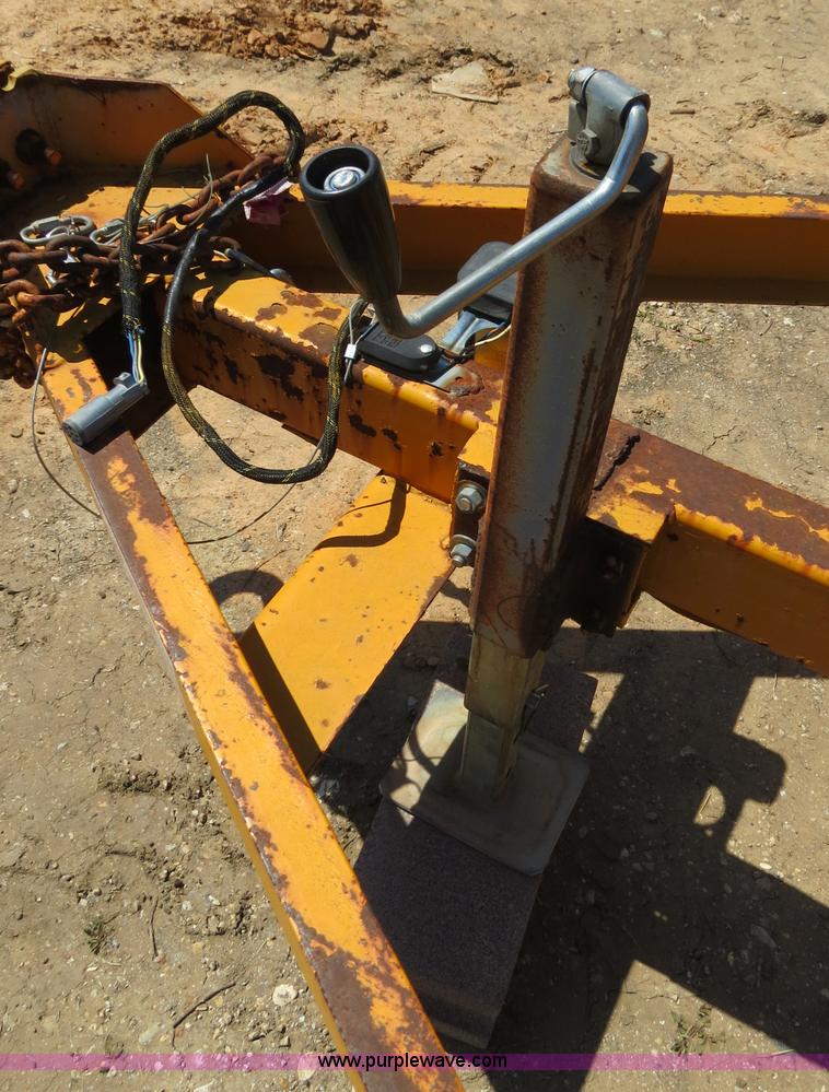 image for item B4703 1984 Belshe T-2 24' triple axle trailer