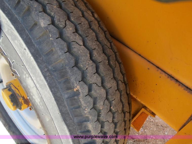 image for item B4703 1984 Belshe T-2 24' triple axle trailer