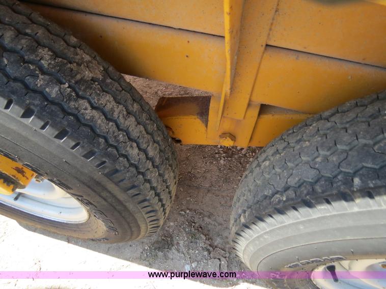 image for item B4703 1984 Belshe T-2 24' triple axle trailer