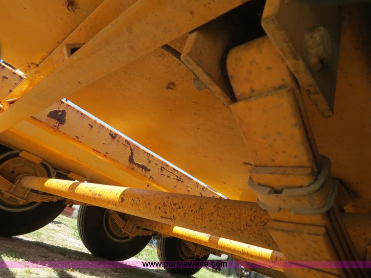 image for item B4703 1984 Belshe T-2 24' triple axle trailer