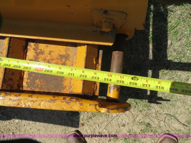 image for item B4703 1984 Belshe T-2 24' triple axle trailer