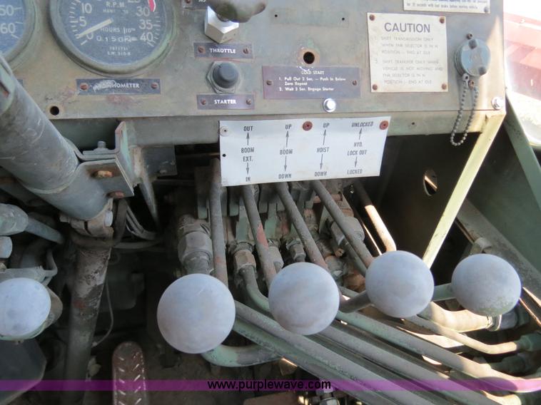 image for item B4704 1967 Hanson Machinery H-446 five ton wheel mounted crane