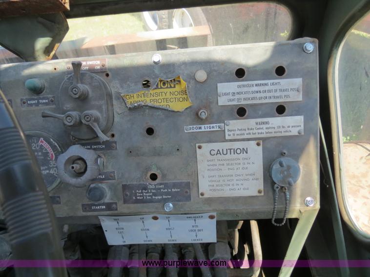 image for item B4704 1967 Hanson Machinery H-446 five ton wheel mounted crane