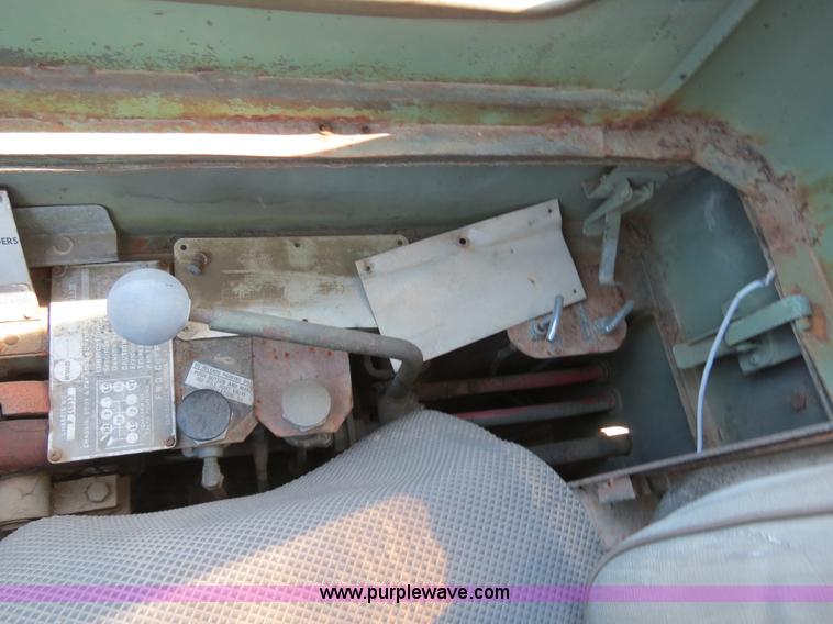 image for item B4704 1967 Hanson Machinery H-446 five ton wheel mounted crane