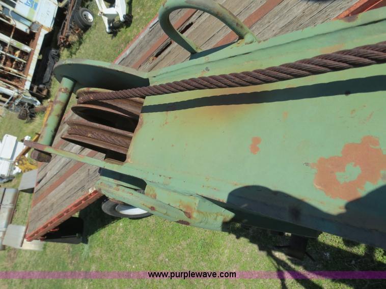 image for item B4704 1967 Hanson Machinery H-446 five ton wheel mounted crane