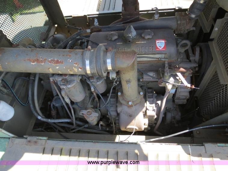 image for item B4704 1967 Hanson Machinery H-446 five ton wheel mounted crane