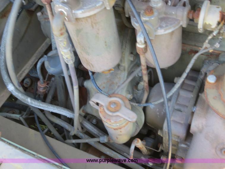 image for item B4704 1967 Hanson Machinery H-446 five ton wheel mounted crane