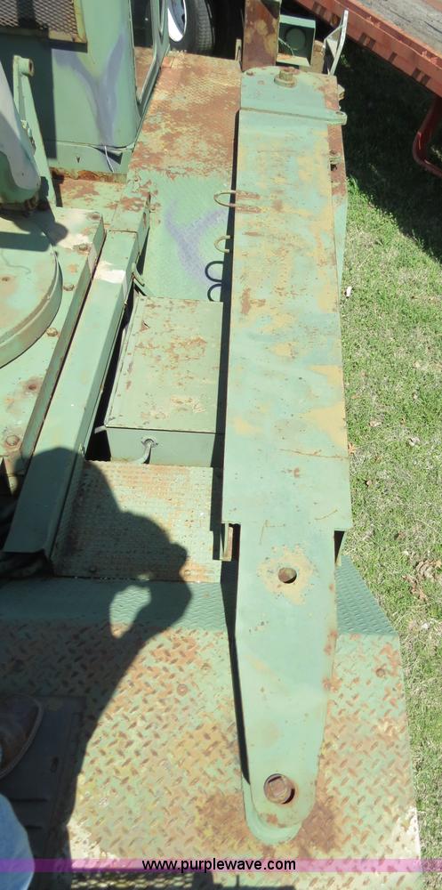 image for item B4704 1967 Hanson Machinery H-446 five ton wheel mounted crane