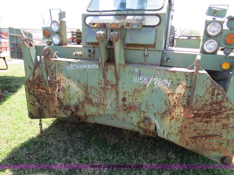 image for item B4704 1967 Hanson Machinery H-446 five ton wheel mounted crane