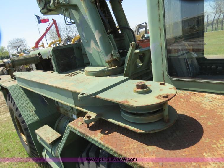 image for item B4704 1967 Hanson Machinery H-446 five ton wheel mounted crane