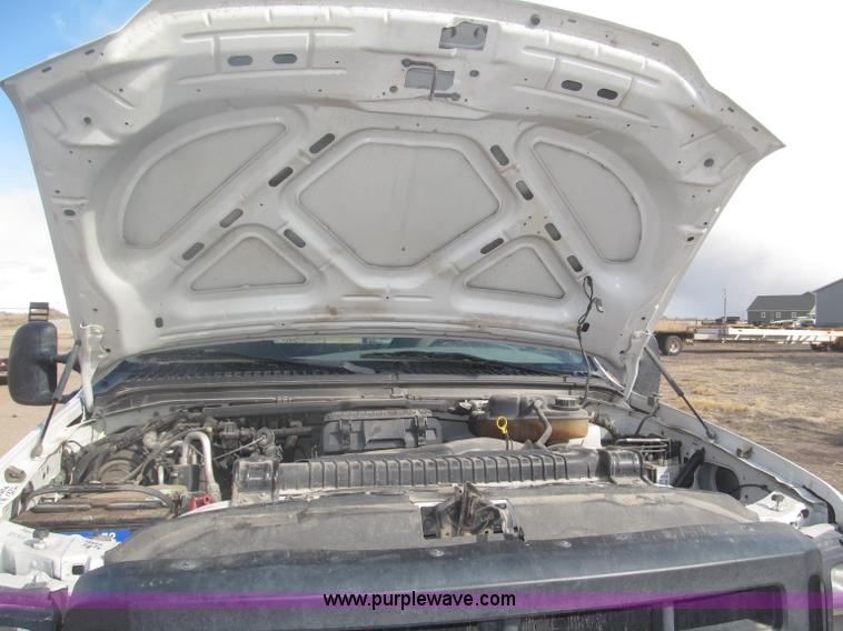 image for item B5424 2006 Ford F350 XL Super Duty CrewCab flatbed service truck