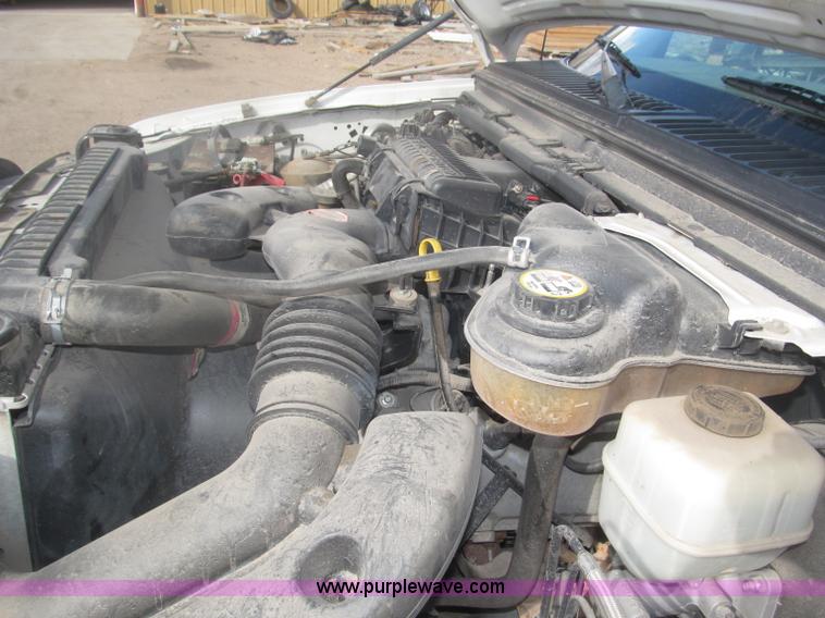 image for item B5424 2006 Ford F350 XL Super Duty CrewCab flatbed service truck