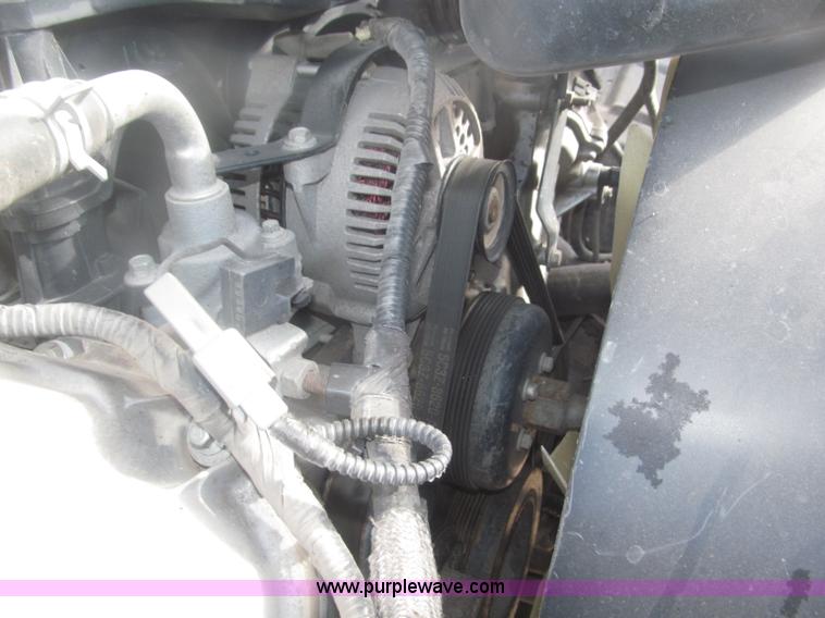 image for item B5424 2006 Ford F350 XL Super Duty CrewCab flatbed service truck