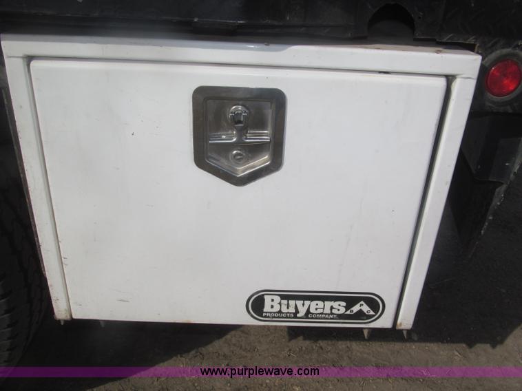 image for item B5424 2006 Ford F350 XL Super Duty CrewCab flatbed service truck