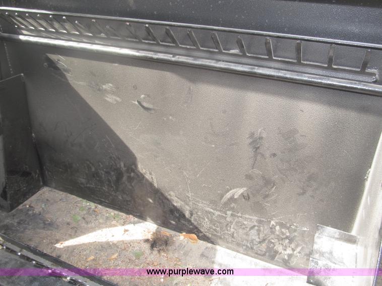 image for item B5424 2006 Ford F350 XL Super Duty CrewCab flatbed service truck