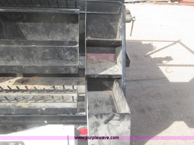 image for item B5424 2006 Ford F350 XL Super Duty CrewCab flatbed service truck