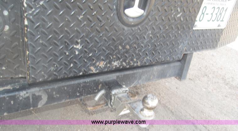 image for item B5424 2006 Ford F350 XL Super Duty CrewCab flatbed service truck