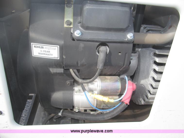 image for item B5424 2006 Ford F350 XL Super Duty CrewCab flatbed service truck