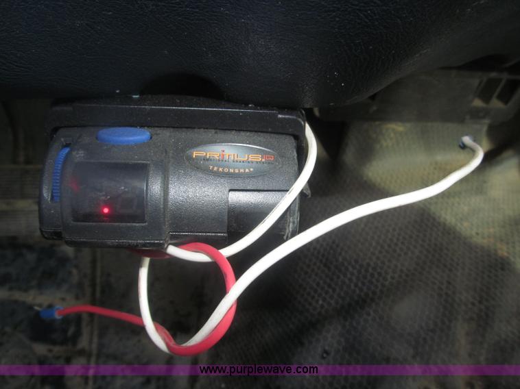 image for item B5425 2000 Chevrolet 3500 CrewCab service truck